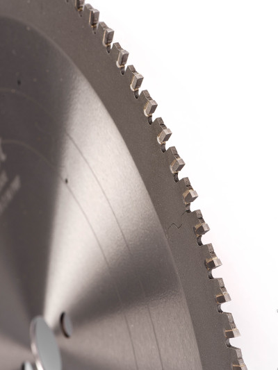 305x2,2/1,8x25,4 Z=80 0° 8° 13° WWF