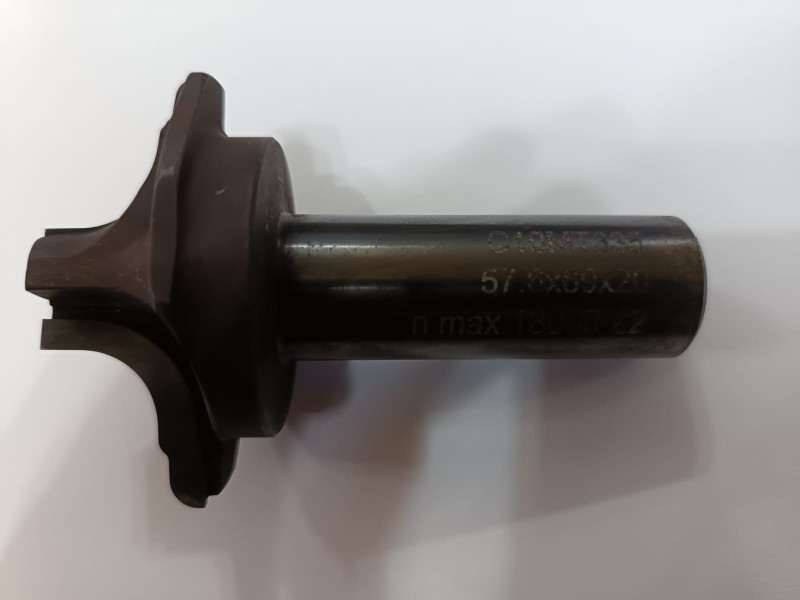 Концевая фреза алмазная С 10 МТ 335